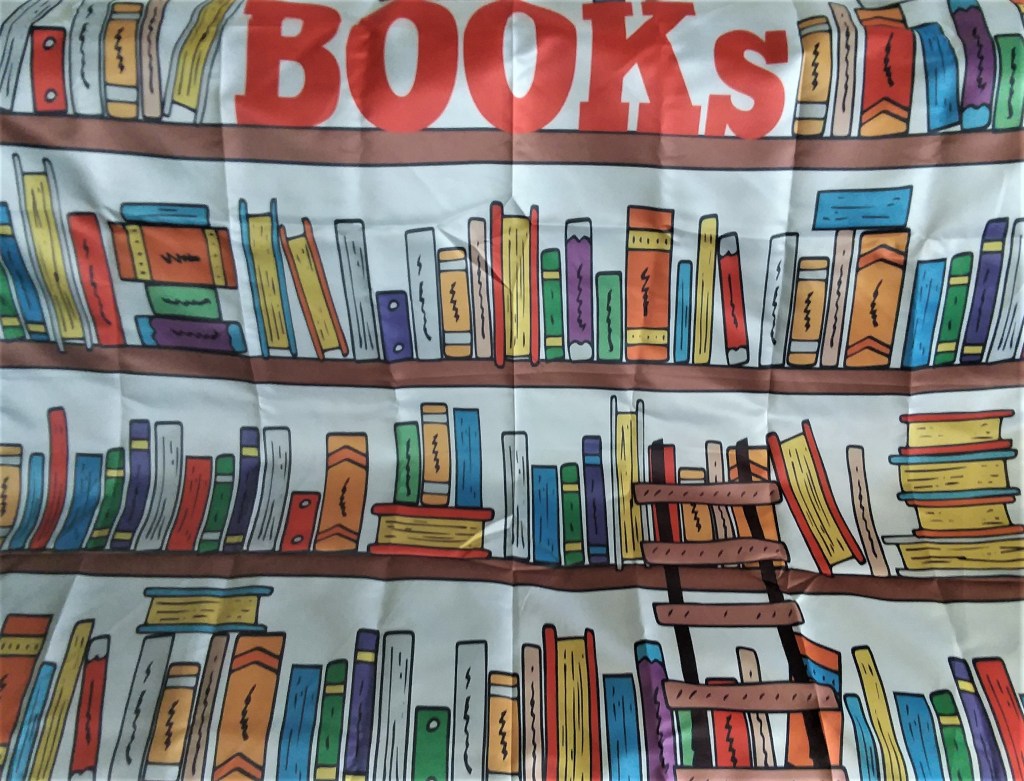 BooksTablecloth_012820